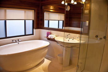 A Beach House At Byron - Grafton Accommodation 2