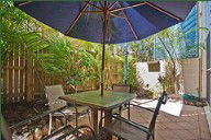 A Byron Experience - Grafton Accommodation 1