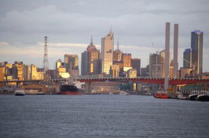 Party Boat Cruises - Grafton Accommodation 2