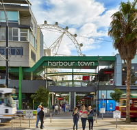 Harbour Town Melbourne - Grafton Accommodation