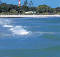 Pages Beach - Grafton Accommodation
