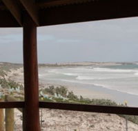 Tarcoola Beach - Grafton Accommodation