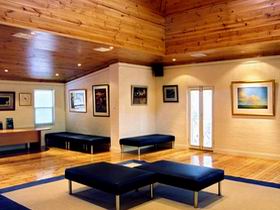 Pikes Wines - Grafton Accommodation 0