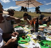 God's Hill Wines - Grafton Accommodation