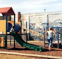 Susan Wilson Memorial Playground - Grafton Accommodation