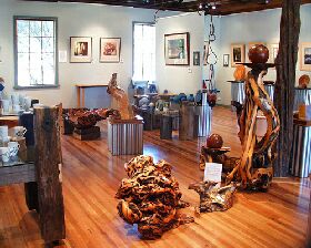 Cove Gallery - Grafton Accommodation 0