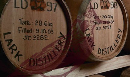Lark Distillery - The - Grafton Accommodation 0