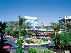 The Whaling Wall - Grafton Accommodation 0