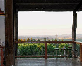 De Salis Wines - Grafton Accommodation 0