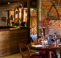 Jones Winery  Vineyard Cafe
