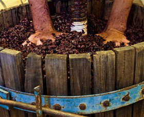 Chrismont - Grafton Accommodation 1