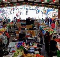 Caribbean Gardens and Market - Grafton Accommodation