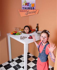 A Maze'N Things - Grafton Accommodation 1