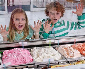 A Maze'N Things - Grafton Accommodation 6