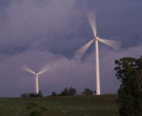 Crookwell Wind Farm - Grafton Accommodation 0