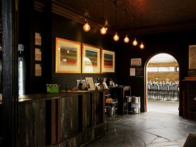Maximilian's Restaurant And Sidewood Estate Cellar Door - Grafton Accommodation 1
