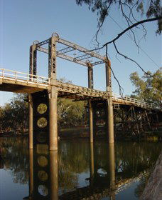 The Historic Barwon Bridge - Grafton Accommodation 0