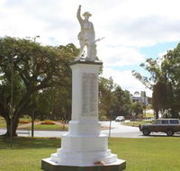 Atherton War Memorial - Grafton Accommodation