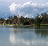Gum Bend Lake - Grafton Accommodation