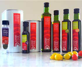Red Rock Olives - Grafton Accommodation 2