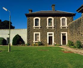 J Ward Museum - Grafton Accommodation 1