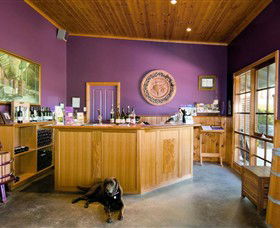 Ellender Estate - Grafton Accommodation 4