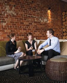 ZedBar - Grafton Accommodation 0