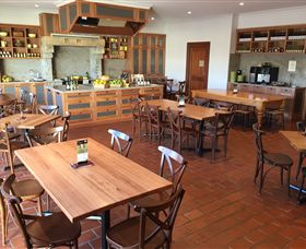 Beechworth Honey Discovery - Grafton Accommodation 5