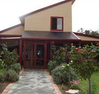 Nightingale Wines - Grafton Accommodation