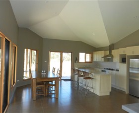 Snowy Wilderness - Grafton Accommodation 2