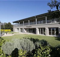 Tulloch Wines - Grafton Accommodation