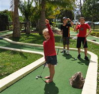 Hunter Valley Aqua Golf and Putt Putt - Grafton Accommodation