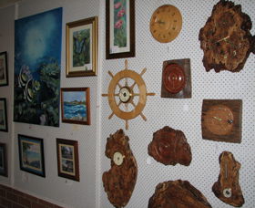 Clock Tower Gallery - Grafton Accommodation 2