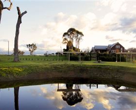 All Saints Garden - Grafton Accommodation 2