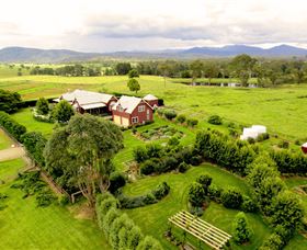 All Saints Garden - Grafton Accommodation 3