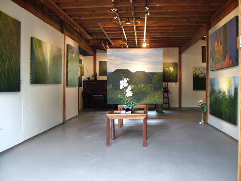 Greg Stevenson Art - Grafton Accommodation 3