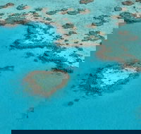 Reef and Island Scenic Flight from Airlie Beach - Grafton Accommodation