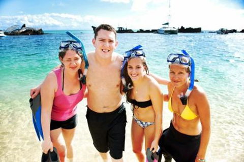 Moreton Island Snorkel And Sandboarding 4WD Day Trip From Brisbane - Grafton Accommodation 0