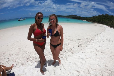 Whitehaven Beach Day Tour With Snorkel In Whitsundays Island - Grafton Accommodation 2