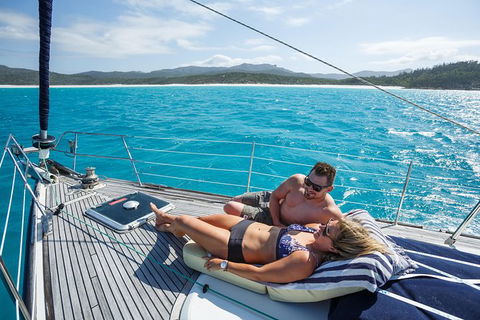 2-Night Whitsundays Private Charter Aboard Cruising Yacht MiLady - Grafton Accommodation 1