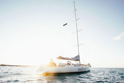 Broomstick Whitsundays Maxi Sailing (2 Days, 2 Nights) - Half A Double Bed - Grafton Accommodation 0