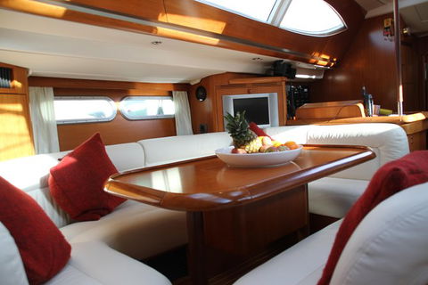3-Night Whitsundays Private Charter Aboard Cruising Yacht Milady - Grafton Accommodation 13