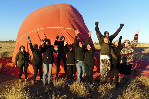 Early Morning Ballooning In Alice Springs - Grafton Accommodation 4