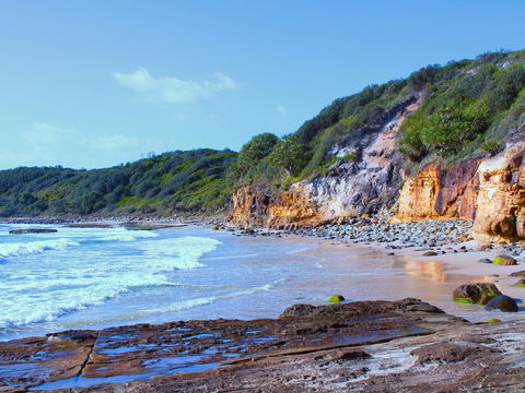 Miners Beach - Grafton Accommodation 1