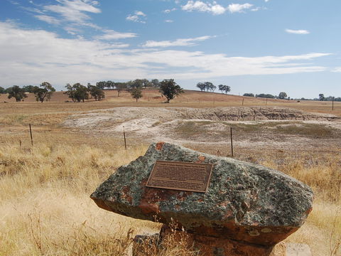 Sergeant Smyth Memorial - Grafton Accommodation 1