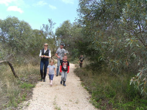 Meningie Lions Walking Trail - Grafton Accommodation 0
