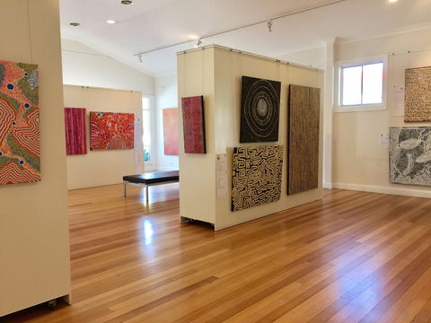 Yaama Ganu Gallery Moree - Grafton Accommodation 0