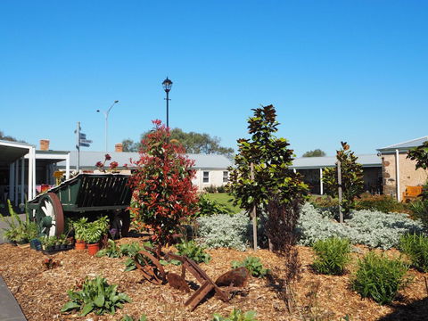 Lara Museum - Grafton Accommodation 1