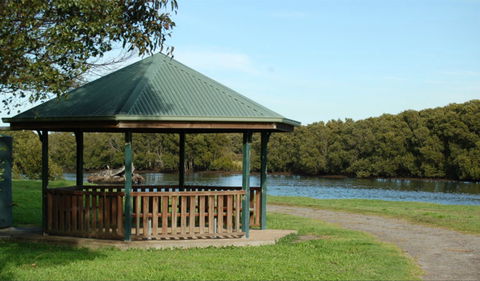 Scotts Point Way To Riverside Park Trail - Grafton Accommodation 0