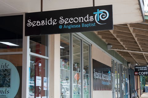 Seaside Seconds - Grafton Accommodation 2